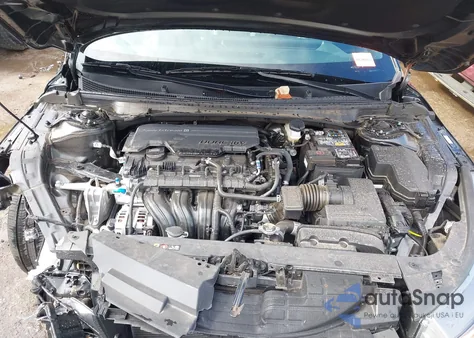 2025 Kia K4 Gt-Line из США, поврежденный, VIN 3KPFW4DE8SE142578